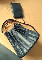 Giuliano plissee Dames-Tas ( Hand/ Schouder), Ophalen of Verzenden, Zo goed als nieuw, Zwart, Handtas