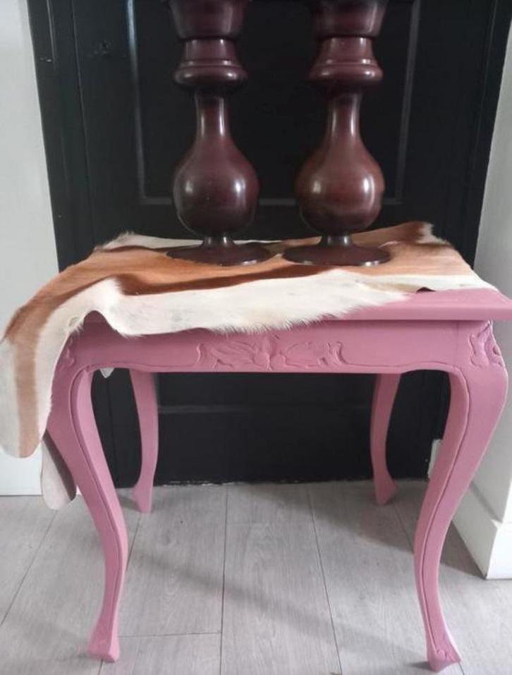 Leuke hippe tafel oud roze, Huis en Inrichting, Tafels | Sidetables, Zo goed als nieuw, 25 tot 50 cm, 50 tot 100 cm, Rechthoekig
