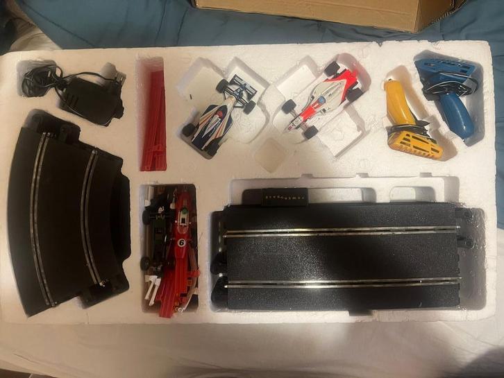 Scalextric racebaanset "F1 SUPER TEAMS", Kinderen en Baby's, Speelgoed | Racebanen, Gebruikt, Racebaan, Elektrisch, Overige merken