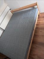 IKEA Neiden bed, bodem en matras 140x200 nieuwstaat, Huis en Inrichting, Slaapkamer | Bedden, Ophalen, Bruin, Tweepersoons, 140 cm