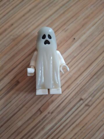 Lego glow in the dark ghost  beschikbaar voor biedingen