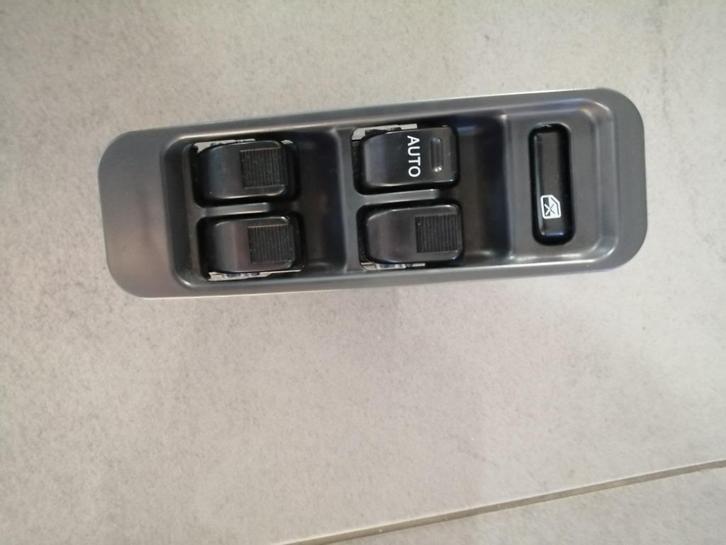 Linker raamschakelaar voor DAIHATSU YRV   2000-2005, Auto-onderdelen, Dashboard en Schakelaars, Daihatsu, Gebruikt, Ophalen of Verzenden