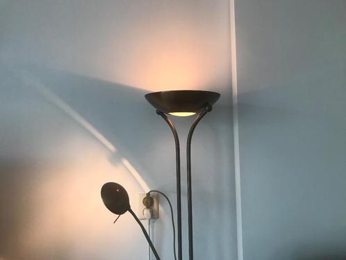 Vintage vloerlamp tijdloos design met 2 dimmers., Huis en Inrichting, Lampen | Vloerlampen, Zo goed als nieuw, 150 tot 200 cm