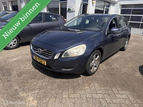 Volvo V60 1.6 T3 Summum, Auto's, Volvo, Bedrijf, Te koop, V60, ABS, Airbags, Airconditioning, Alarm, Bluetooth, Bochtverlichting