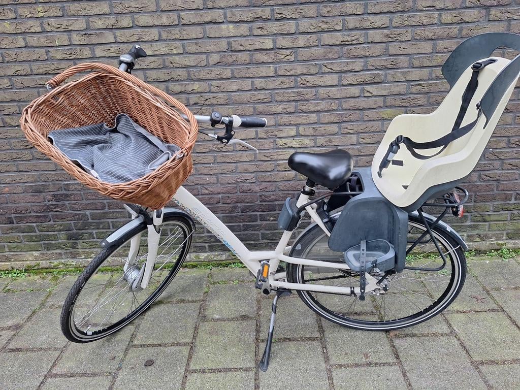 Moederfiets met kinderzitje en rieten mand, Fietsen en Brommers, Fietsen | Dames | Damesfietsen, Ophalen of Verzenden