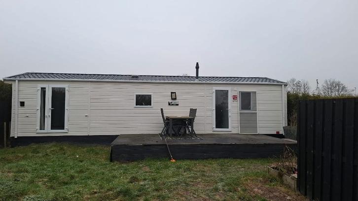 Chalet 40m2 met eigen grond van 278m2 te koop, Huizen en Kamers, Recreatiewoningen te koop, Friesland, Chalet, Verkoop zonder makelaar