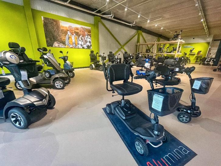 Scootmobiel nieuw en gebruikt, Diversen, Brommobielen en Scootmobielen, Nieuw, 46 km of meer, 16 km/u of meer, Ophalen of Verzenden