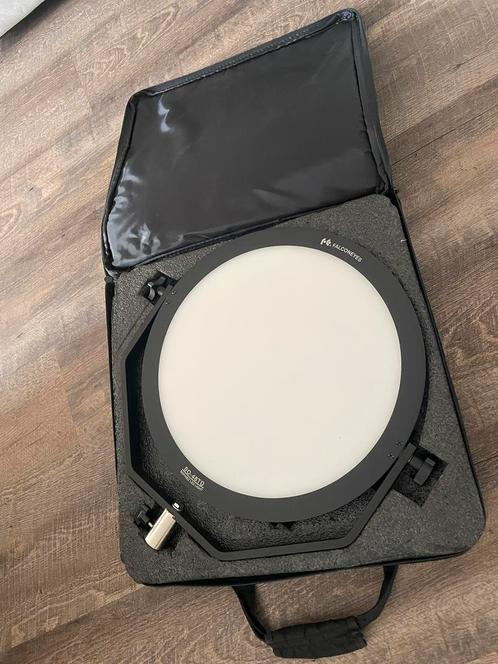 Falcon eyes Led lamp continu licht, incl koffertas, Audio, Tv en Foto, Fotografie | Fotostudio en Toebehoren, Zo goed als nieuw