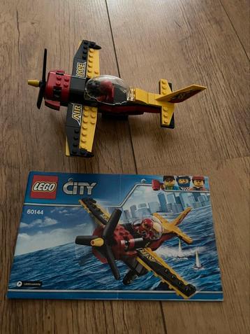 Legoset 60144 racevliegtuig beschikbaar voor biedingen