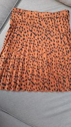 Zwierige bruine rok in vogue maat L, Kleding | Dames, Rokken, Bruin, Maat 42/44 (L), Ophalen of Verzenden, Vogue