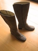 Nieuwe taupe-leren laarzen met voetbed HASSIA 39-40 Snazzeys, Nieuw, Hassia, Hoge laarzen, Bruin