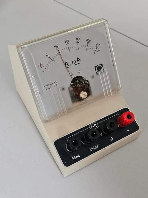 Analoge Ampèremeter MR-65 - 50mA tot 5A, Antiek en Kunst, Antiek | Gereedschap en Instrumenten, Ophalen of Verzenden
