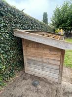 Nette hondenkennel met dakpannen, Ophalen, Zo goed als nieuw