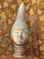 Mooi groot oud Benin brons Iyoba hoofd uit Afrika 46,2 cm.