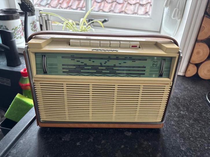 Vintage Philips Radio - Klassieker!, Audio, Tv en Foto, Radio's, Gebruikt, Radio, Ophalen of Verzenden