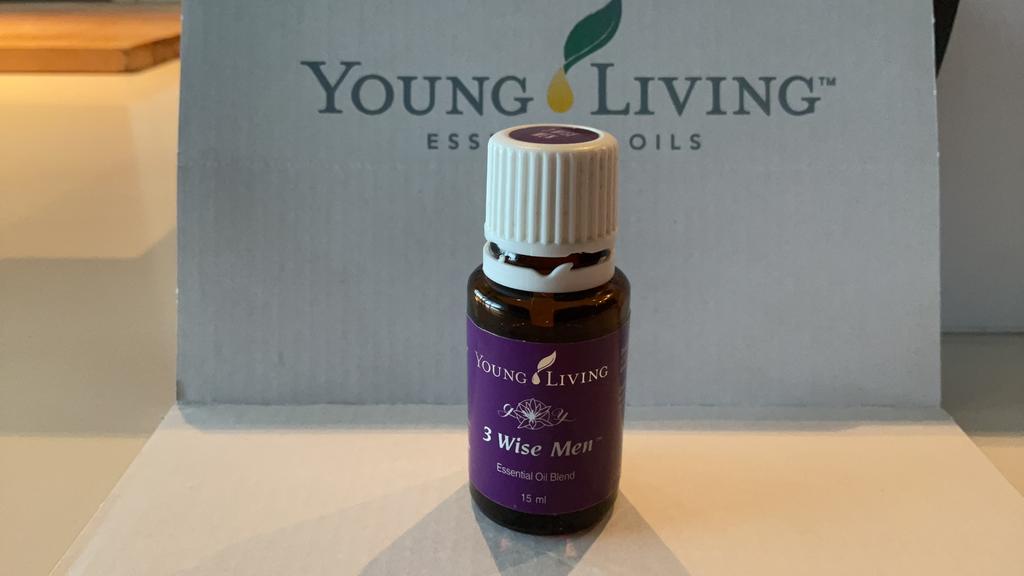 Young Living 3 Wise Men 15 ml 3/4 vol, Ophalen of Verzenden, Gebruikt, Aroma
