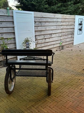 Mentuigje voor  A pony (ea spullen ) beschikbaar voor biedingen