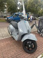 Vespa GTS 300 HPE, Ophalen, Zo goed als nieuw, Benzine, Overige modellen