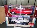 1:18 Chevr Belair 57 cabrio in doos, Hobby en Vrije tijd, Modelauto's | 1:18, Ophalen of Verzenden