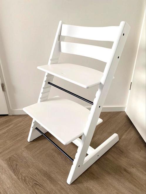 Witte STOKKE Tripp Trapp kinderstoel (triptrap / trip trap), Kinderen en Baby's, Kinderstoelen, Zo goed als nieuw, Meegroeistoel