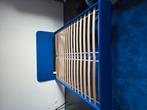 IKEA Bed Slattum, Huis en Inrichting, Ophalen, Blauw, 140 cm, 200 cm