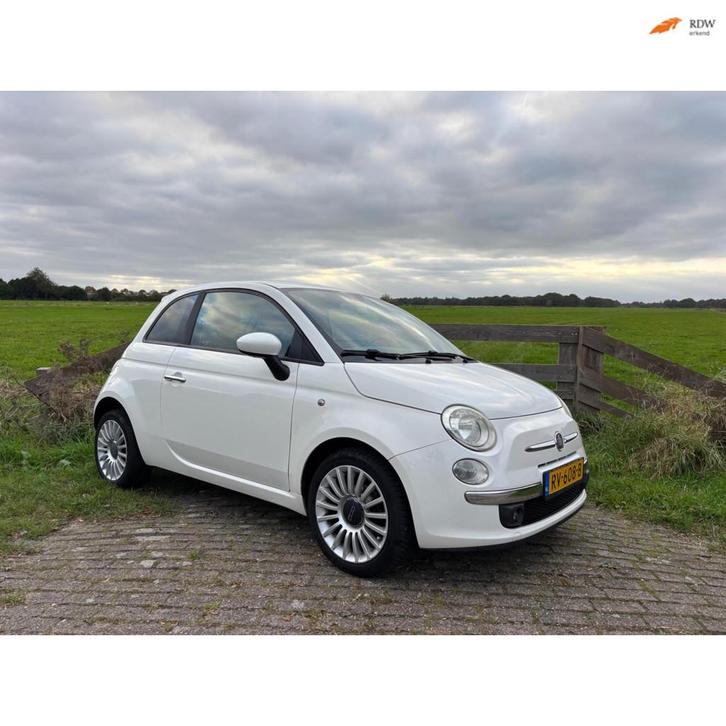 Fiat 500 1.2 Nieuwe Distributie, Nieuwe remmen enz...., Auto's, Fiat, Bedrijf, Te koop, ABS, Airbags, Airconditioning, Centrale vergrendeling