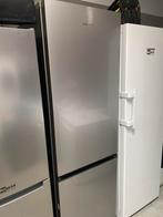 1 jaar jonge Samsung koelvriescombinatie no frost RVS, Ophalen, 200 liter of meer, Met aparte vriezer, 160 cm of meer