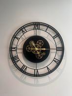 Moderne Wandklok met Tandwielen, Huis en Inrichting, Woonaccessoires | Klokken, Ophalen of Verzenden, Zo goed als nieuw, Analoog