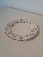 Gebaksbordje Johnson Brothers uit de serie Summer Chintz, Huis en Inrichting, Keuken | Servies, Ophalen of Verzenden, Zo goed als nieuw