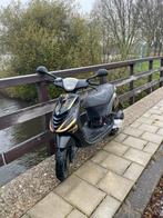 Piaggio Zip project/opknapper 70cc ook te ruil, Fietsen en Brommers, Scooters | Piaggio, Ophalen, Gebruikt, Zip, Benzine