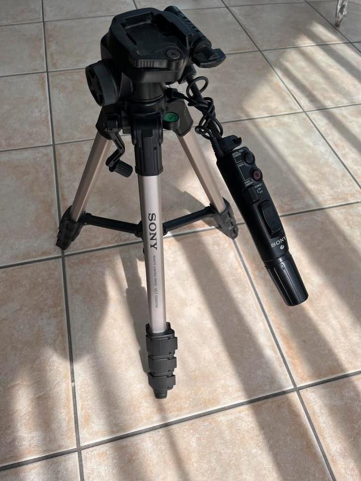 Sony Remote Control Tripod VCT-D680RM – Statief met AB, Audio, Tv en Foto, Fotografie | Statieven en Balhoofden, Gebruikt, Driepoot