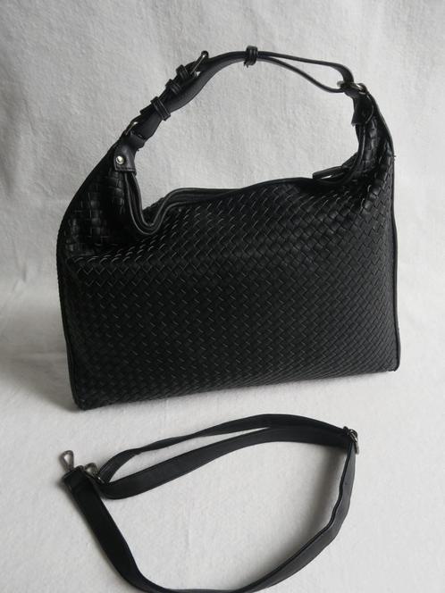 Nieuwe grote geweven zwarte tas, Sieraden, Tassen en Uiterlijk, Tassen | Damestassen, Nieuw, Schoudertasje, Zwart, Ophalen of Verzenden