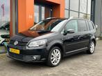 Volkswagen Touran 1.6 TDI|6BAK|7pers|Trekhaak|PDC|Navi|Clima, Voorwielaandrijving, Euro 5, 1490 kg, Gebruikt