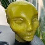Groene opaal elf 65x49x62mm, Verzamelen, Mineralen en Fossielen, Ophalen of Verzenden, Mineraal