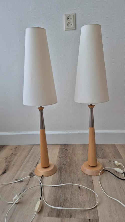 Twee tafel- of nachtkastjes lampen., Huis en Inrichting, Lampen | Tafellampen, Zo goed als nieuw, Minder dan 50 cm, Ophalen