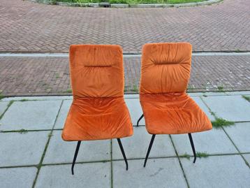 Eetkamer stoelen velvet beschikbaar voor biedingen