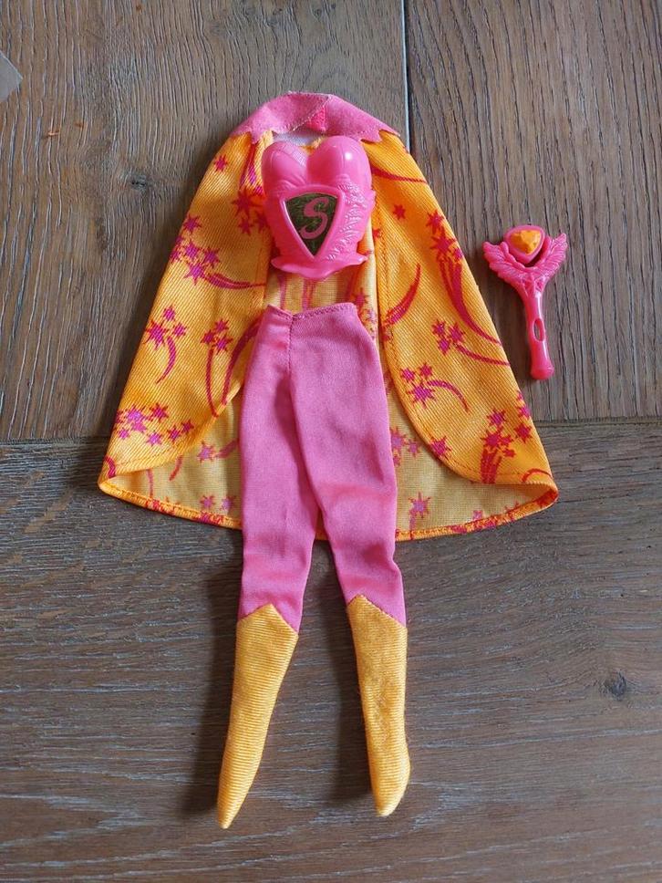 Vintage Barbie kleding  / kleertjes, Verzamelen, Poppen, Gebruikt, Kleertjes, Ophalen of Verzenden