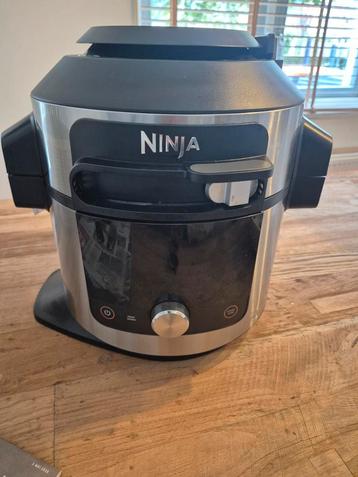 Ninja 14 in 1 multicooker  beschikbaar voor biedingen