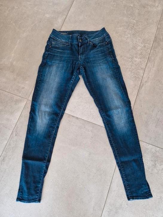G-star donkerblauwe Midge Cody jeans maat 30/32., Kleding | Dames, Spijkerbroeken en Jeans, Gedragen, W28 - W29 (confectie 36)