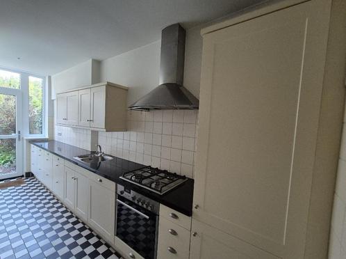 Keuken met composiet blad, Huis en Inrichting, Keuken | Complete keukens, Gebruikt, Overige typen, Wit, Composiet, Ophalen