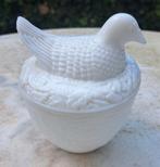 Antiek opaline glas kip op nest Avon brocante, Antiek en Kunst, Ophalen of Verzenden