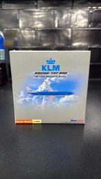 Starjets KLM 737-900 1/500, Verzamelen, Luchtvaart en Vliegtuigspotten, Ophalen of Verzenden, Zo goed als nieuw, Schaalmodel