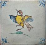 Antieke tegel vogel, Antiek en Kunst, Antiek | Wandborden en Tegels, Ophalen of Verzenden