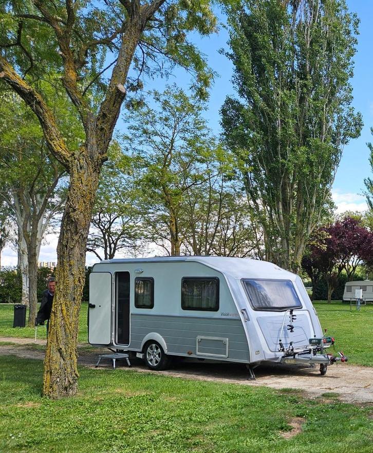 Kip Vision 41 ETD – 2012 – Lichtgewicht met mover, hefdak &, Caravans en Kamperen, Caravans, Particulier, tot en met 3, 750 - 1000 kg