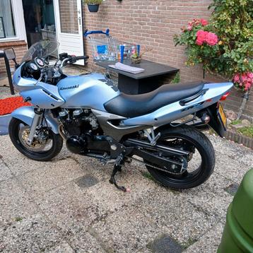 Kawasaki ZR-7S Toermotor beschikbaar voor biedingen