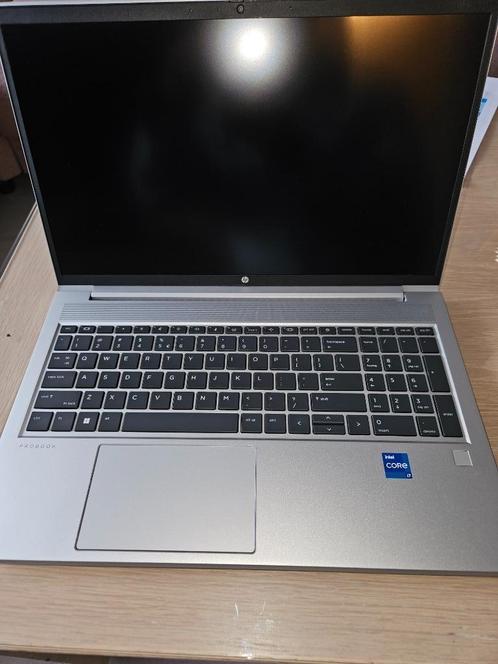 Nieuw Laptop HP450, Computers en Software, Windows Laptops, Nieuw, 15 inch, Ophalen