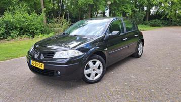 Renault Megane 1.6-16V Business Line Pack Look 5drs CLIMA beschikbaar voor biedingen