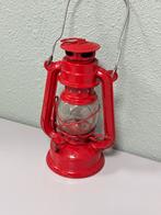 Antieke antiek rood rode stormlamp olielantaarn olielamp, Antiek en Kunst, Antiek | Lampen, Ophalen of Verzenden