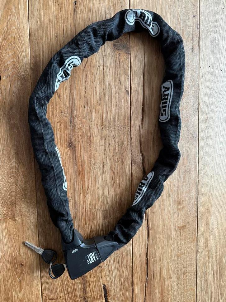 Abus 2 sterren fietsketting slot, Fietsen en Brommers, Fietsaccessoires | Fietssloten, Gebruikt, Kettingslot, Ophalen of Verzenden