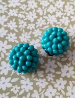 Vintage jaren '60 kunststof turquoise cluster clips., Ophalen of Verzenden, Gebruikt, Blauw, Overige materialen